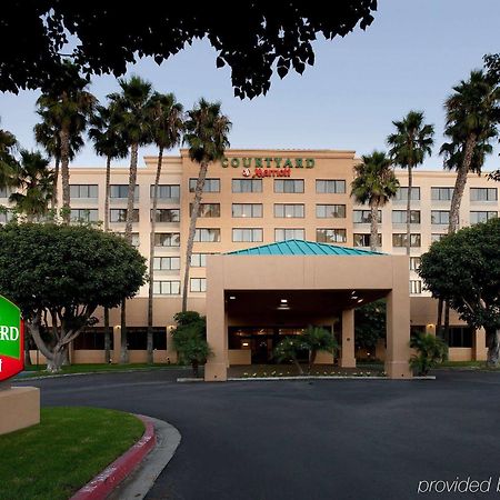 Courtyard By Marriott Cypress Anaheim / Orange County Hotel Exterior photo