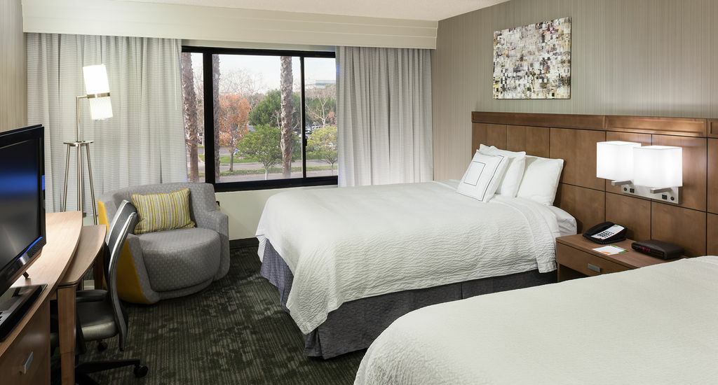 Courtyard By Marriott Cypress Anaheim / Orange County Hotel Exterior photo